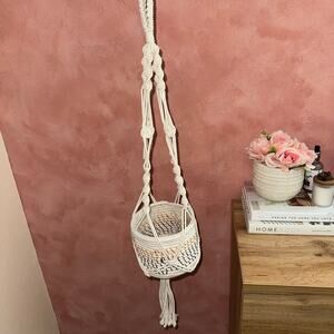 Macrame Double Plant Hanger and pot